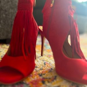 Vince Camuto Abigalla